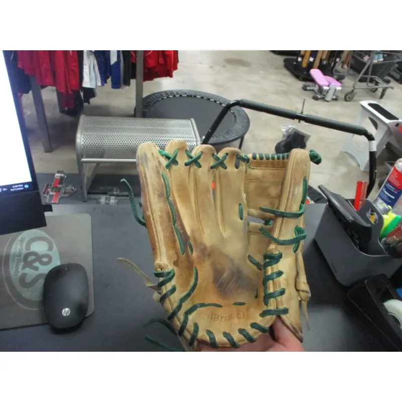 Used Marucci Founders Series 12" Baseball Glove LH
