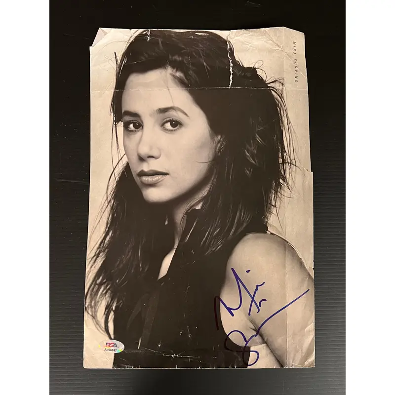 Mira Sorvino Signed Page PSA/DNA Autographed Actress