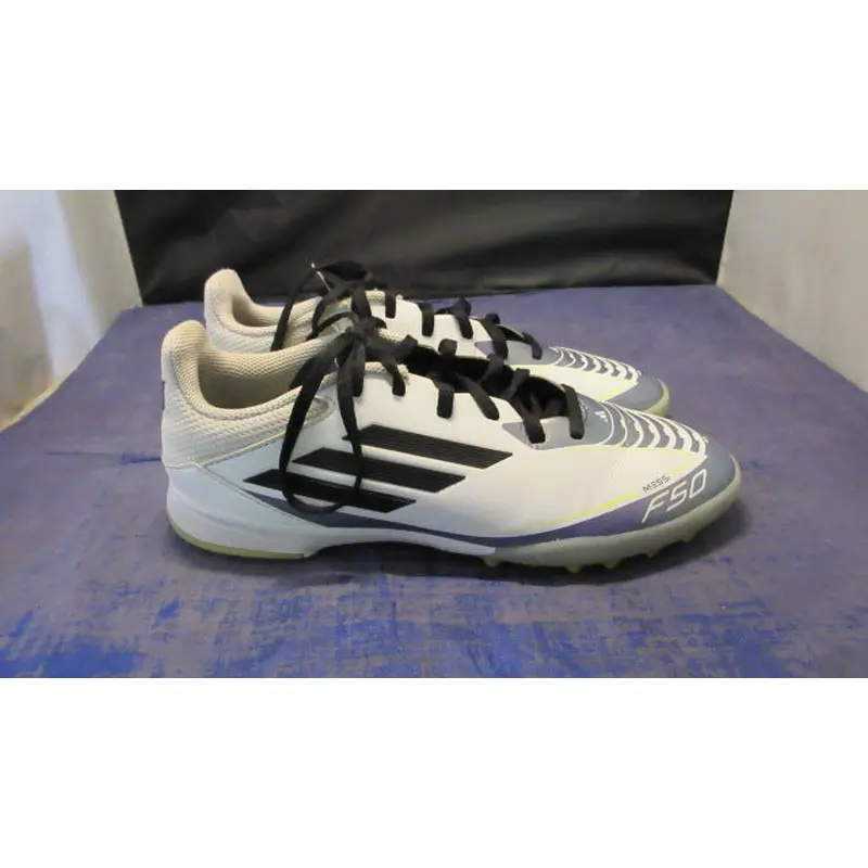 Used Adidas Messi F50 Indoor Soccer Cleats Youth Size 5.5