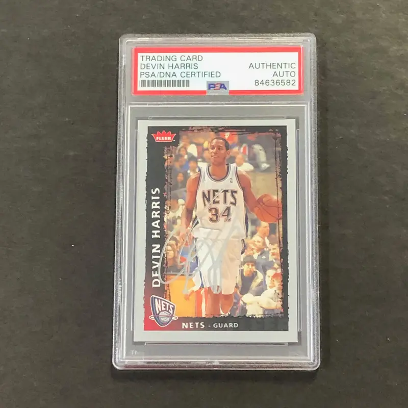 2008-09 Fleer Basketball #65 Devin Harris Signed Card AUTO PSA Slabbed Nets
