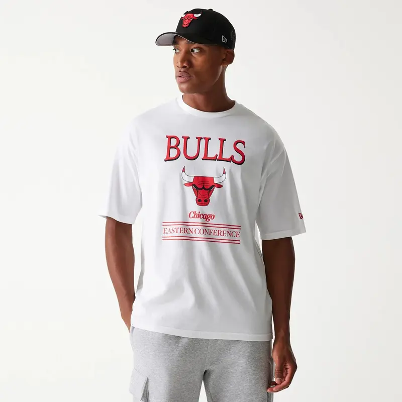 Chicago Bulls NBA Team Graphic White Oversized T-Shirt