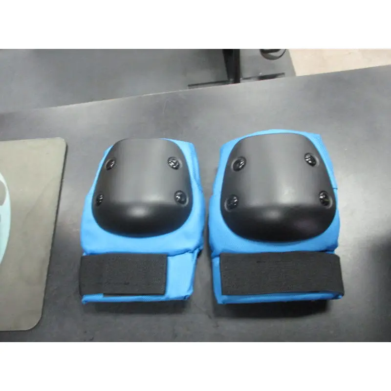 New Black/Blue Elbow Pads Size XL