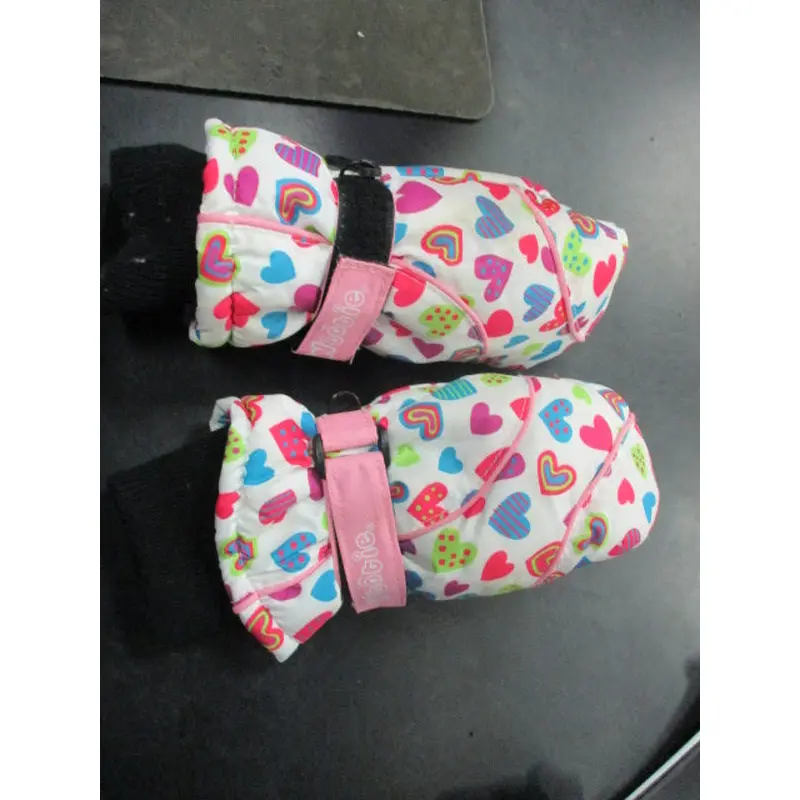 Used Wootie Kids Snow Gloves