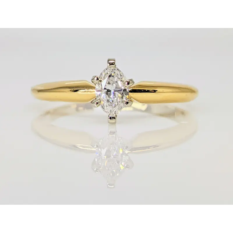 14K .25 CARAT TOTAL SI2 F DIAMOND MARQUISE CUT SOLITAIRE ESTATE RING 2.3 GRAMS