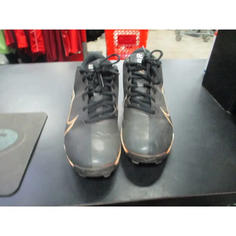 Used Nike Vapor Ultrafly 3 Size 7.5 Cleats