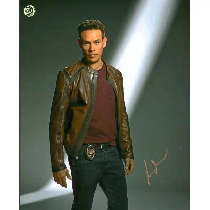 Kevin Alejandro Lucifer Authentic Signed 8x10 Photo Autographed Wizard World