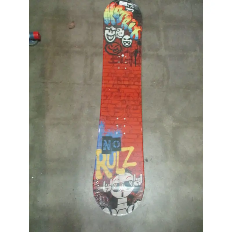 New Matrix No Rulz Snowboard Junior All Mountain Deck 130cm