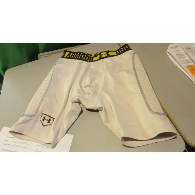 Used Under Armour Size Youth Medium Padded Compression Shorts