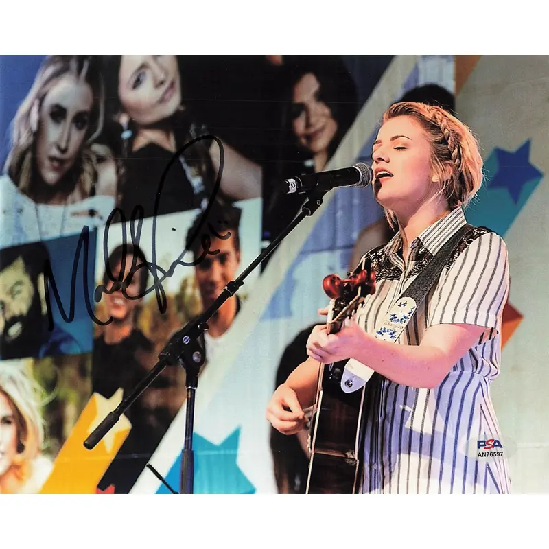 MADDIE POPPE Signed 8x10 Photo PSA/DNA Autographed Singer