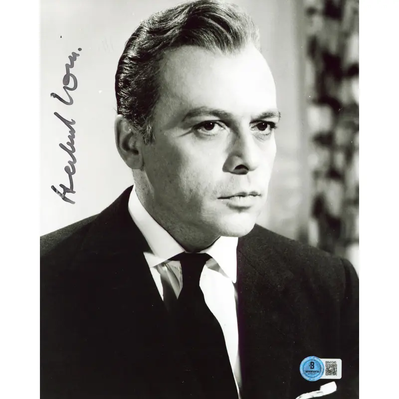 Herbert Lom The Pink Panther Authentic Signed 8x10 Vertical Photo BAS #BR41045