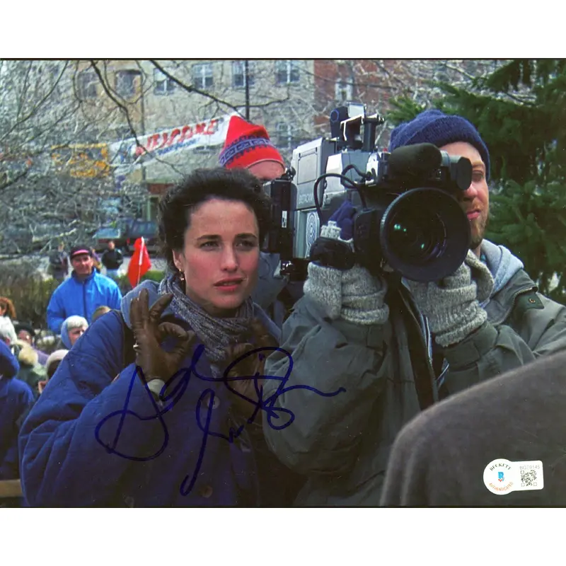 Andie MacDowell Groundhog Day Authentic Signed 8x10 Photo BAS #BG79145