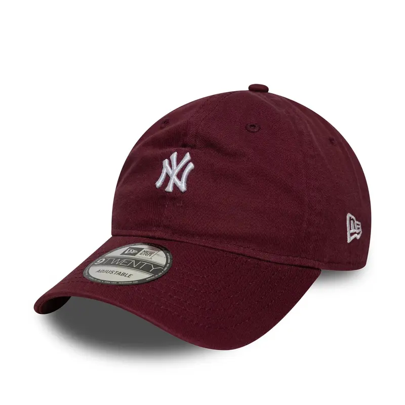 New York Yankees MLB Mini Logo Dark Red 9TWENTY Adjustable Cap