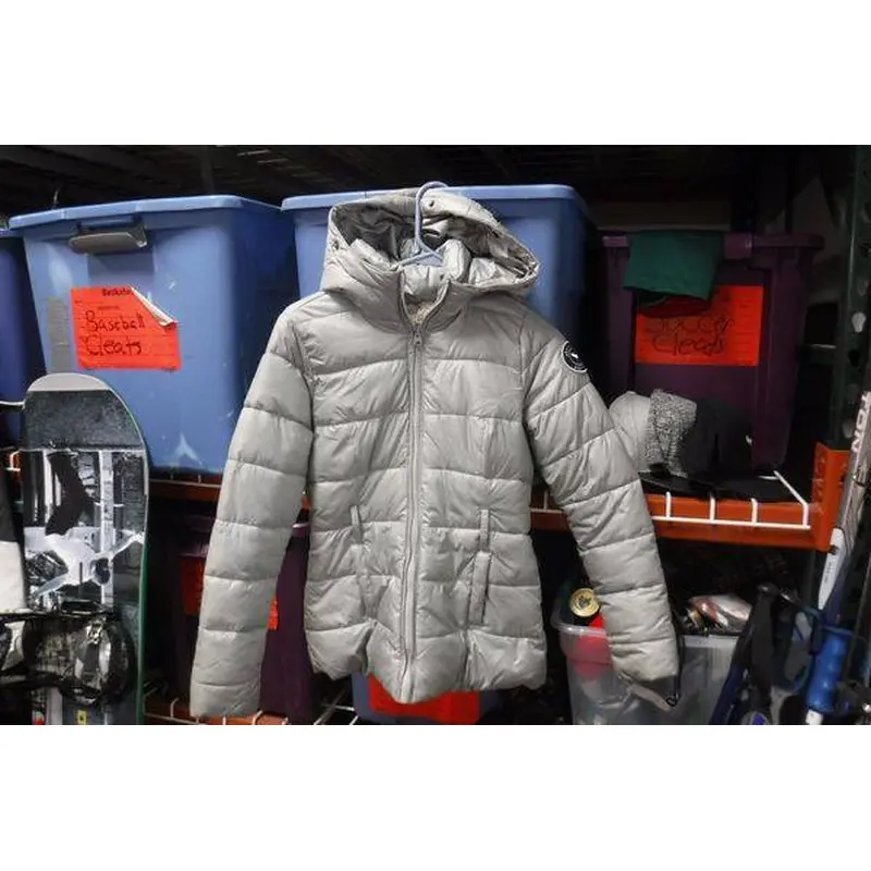 Used Abercrombie Girls Size Large Snow Jacket