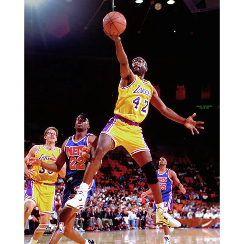 James Worthy "Showtime" (c.1992) Los Angeles Lakers Premium Poster Print - Photofile Inc.