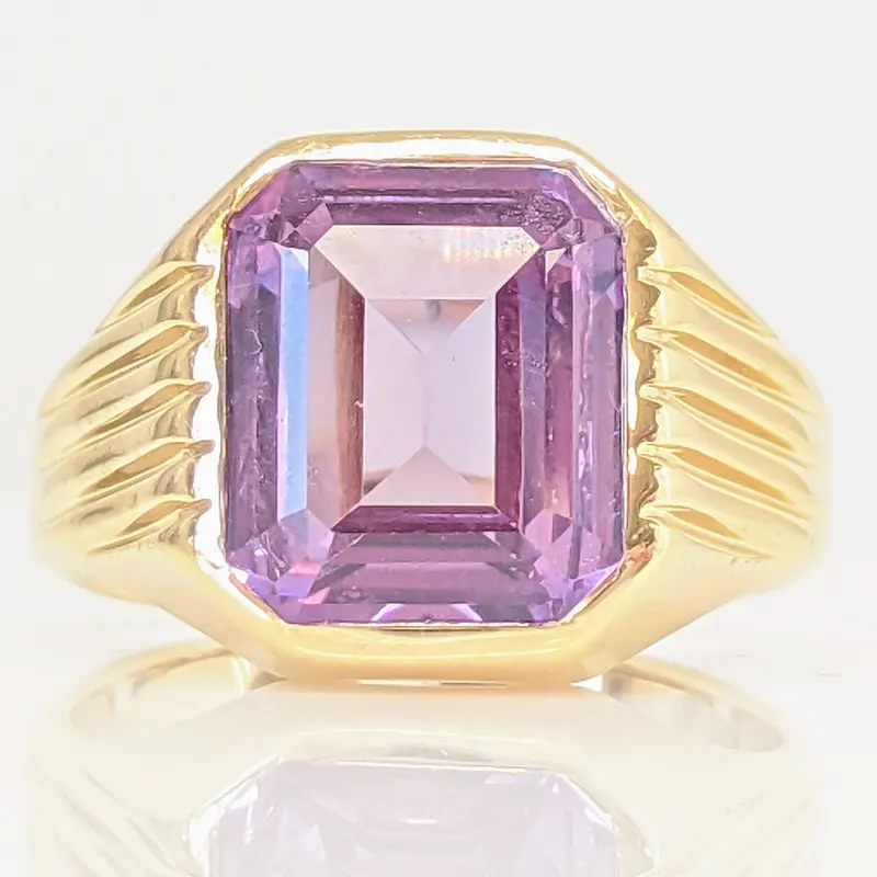 10K SYNTHETIC CORUNDUM EMERALD CUT 10X12 ESTATE RING 8.6 GRAMS