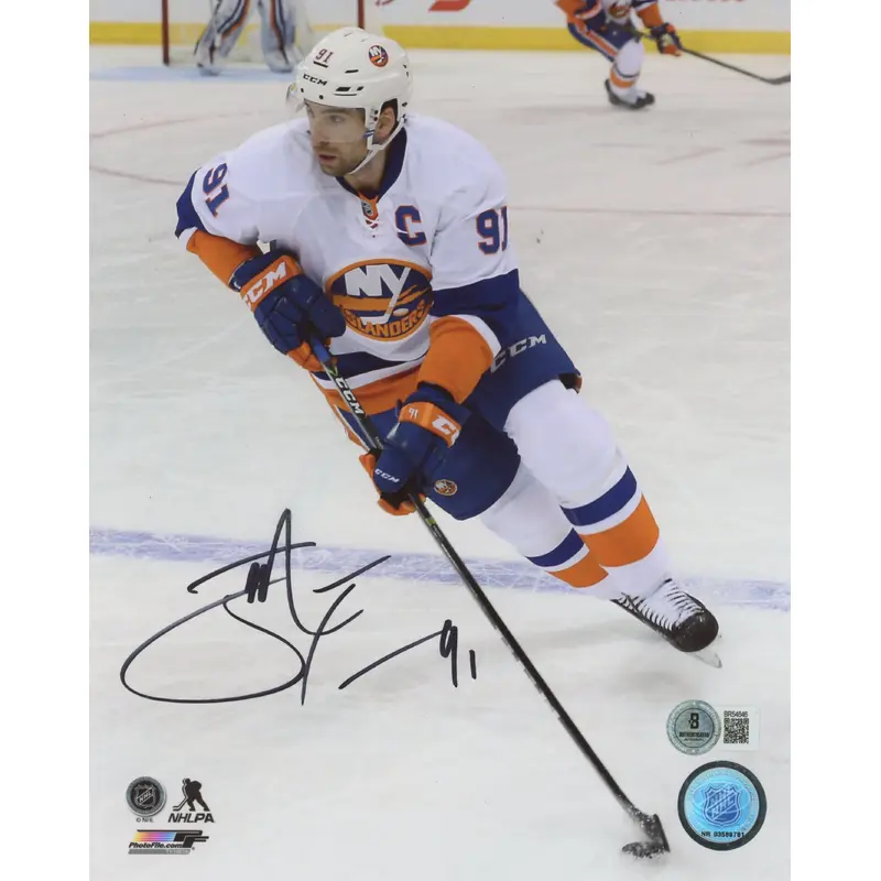 Islanders John Tavares Authentic Signed 8x10 Photo Autographed BAS #BR54846