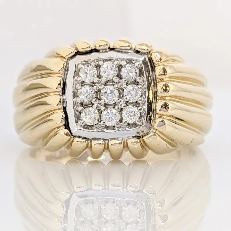 14K .23 CARAT TOTAL WEIGHT I2 H DIAMOND ROUND (9) SQUARE RING 10.4 GRAMS