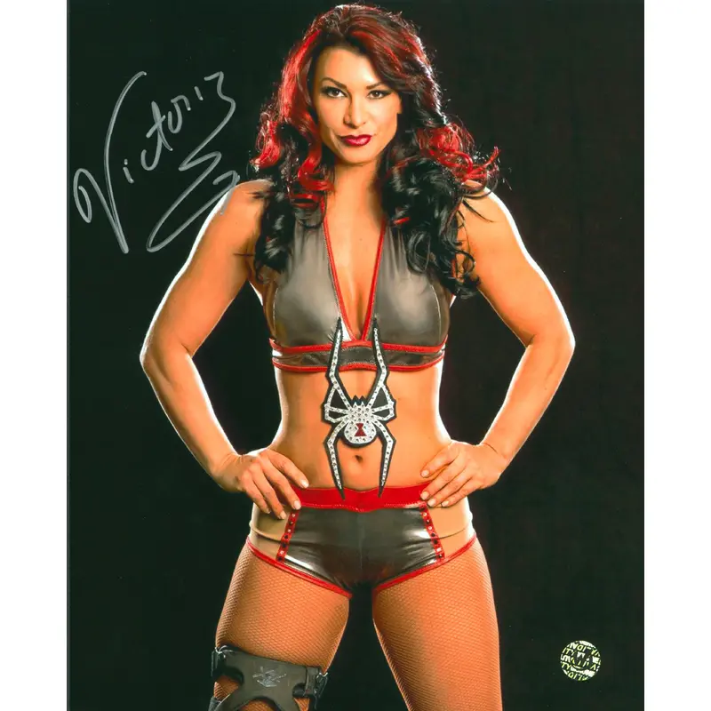 Lisa Marie Varon WWE Diva Victoria Authentic Signed 8x10 Photo Wizard World