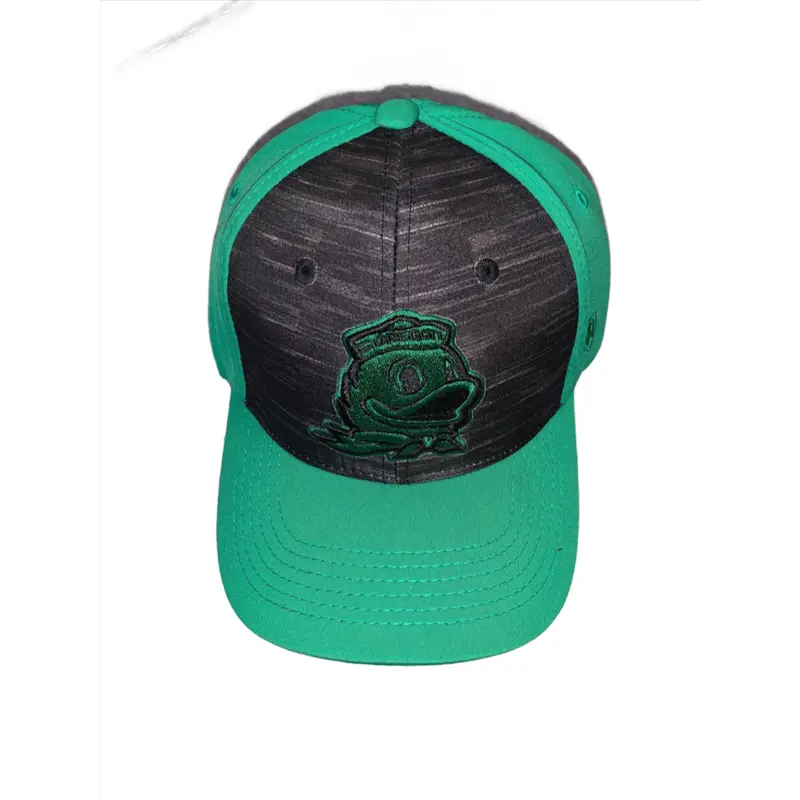 Black & Green Oregon Ducks Logo Hat