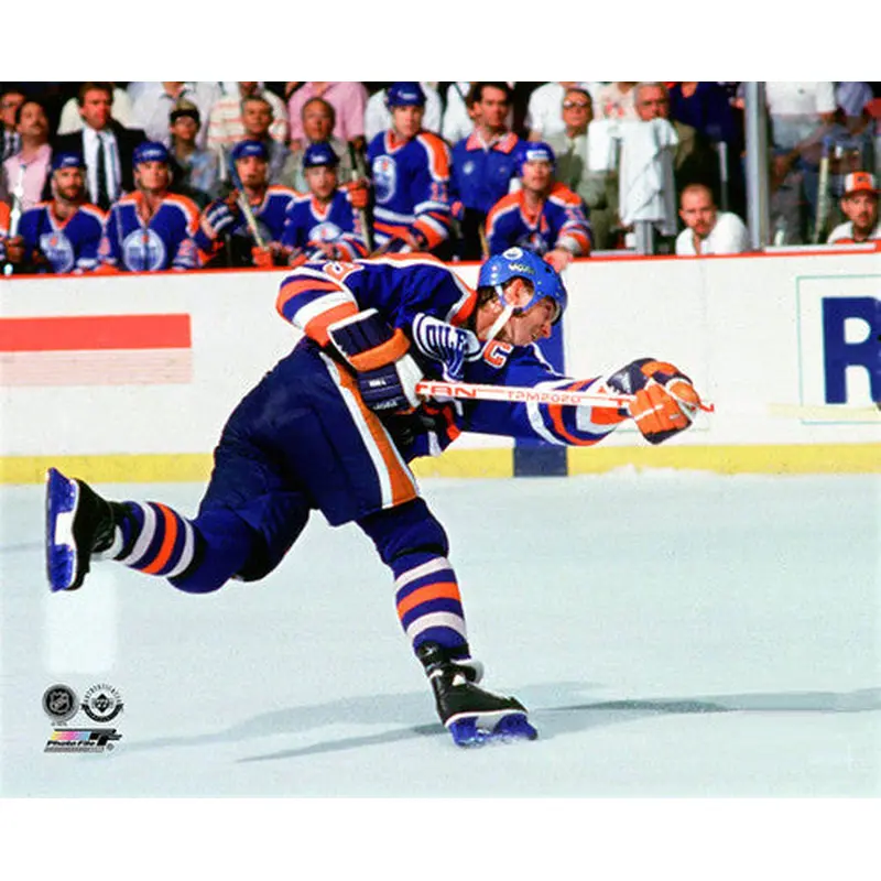 Wayne Gretzky "Slapshot" (1987) Edmonton Oilers Premium Poster Print - Photofile Inc.