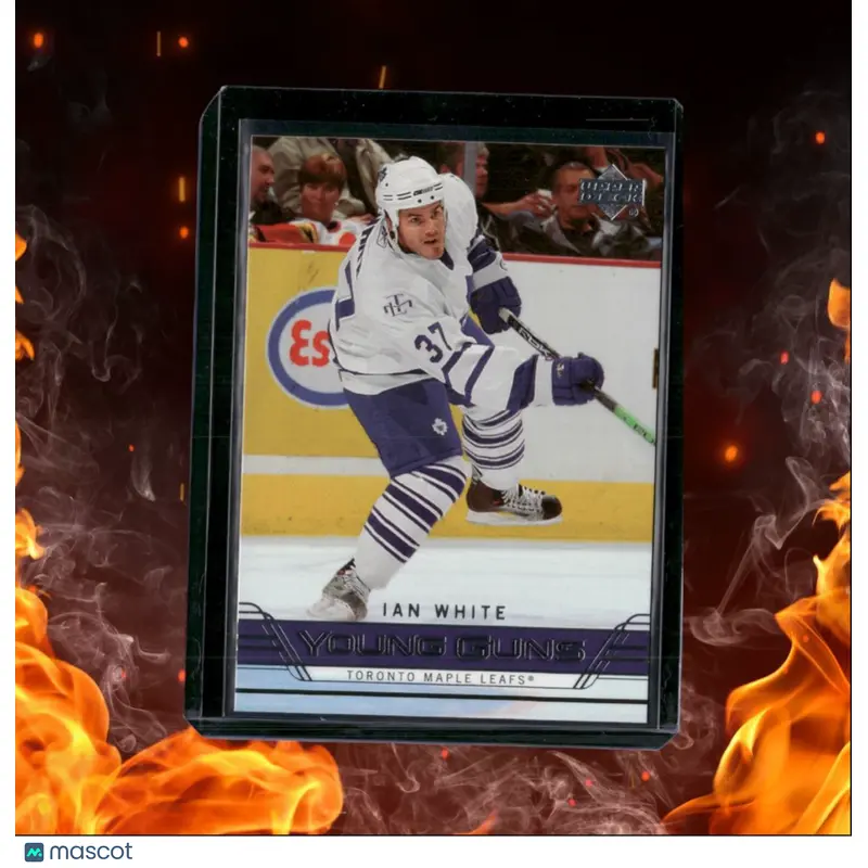2006-07 Upper Deck Ian White Young Guns Rookie #246