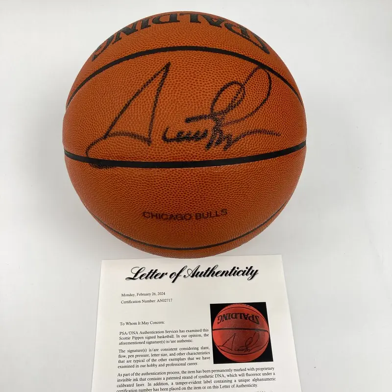 Scottie Pippen Signed Spalding Official NBA Game Issued Bulls Basketball PSA DNA