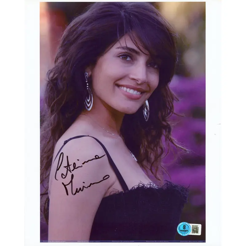 Caterina Murino Casino Royale Authentic Signed 8.5x11 Vertical Photo BAS#BS20997