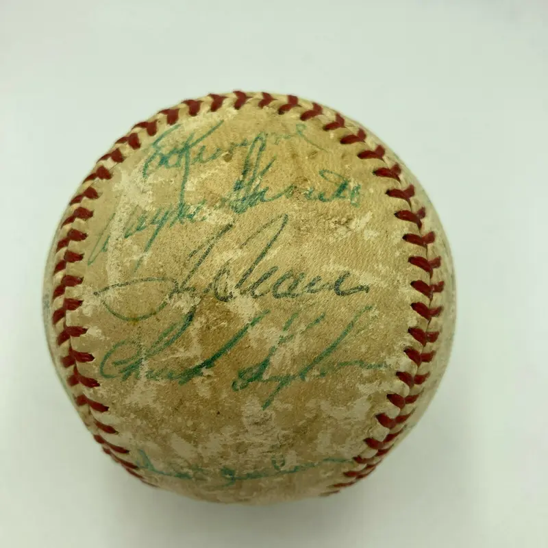 Tom Seaver 1972 New York Mets Team Signed Game Used National League Baseball