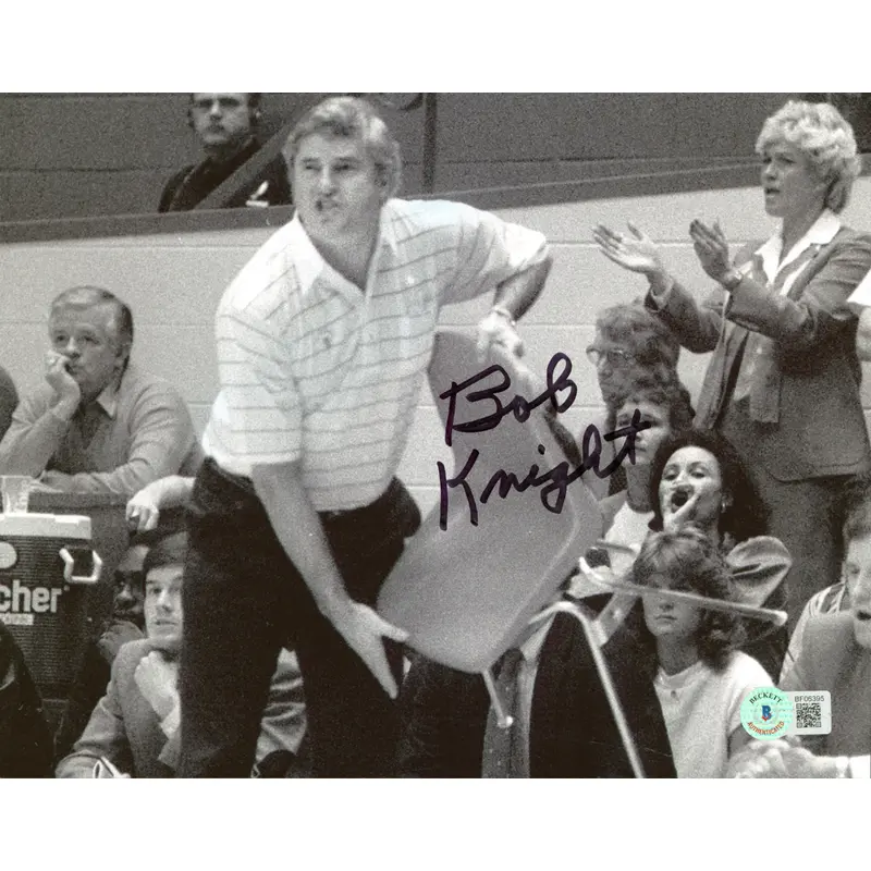 Indiana Bobby Knight Authentic Signed 8x10 Photo Autographed BAS #BF06395