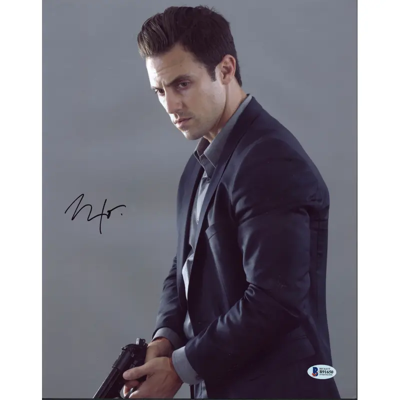 Milo Ventimiglia Chosen Authentic Signed 11X14 Photo Autographed BAS #B91650