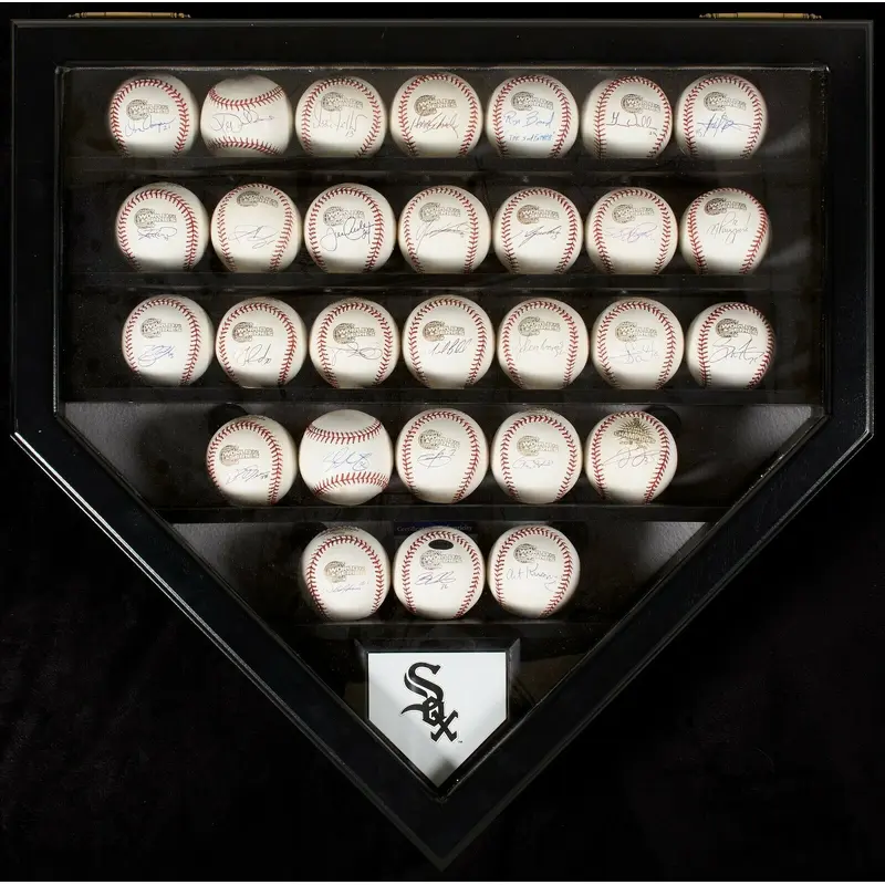 2005 Chicago White Sox World Series Champs Team Signed Baseball Display (29) JSA