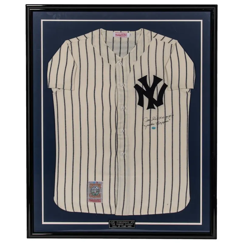 Joe Dimaggio "Yankee Clipper" Signed New York Yankees Jersey Beckett COA RARE!