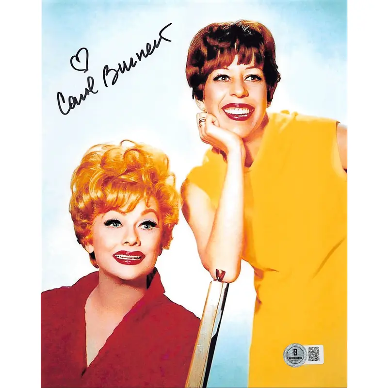 Carol Burnett Authentic Signed 8x10 Vertical Photo Autographed BAS 8