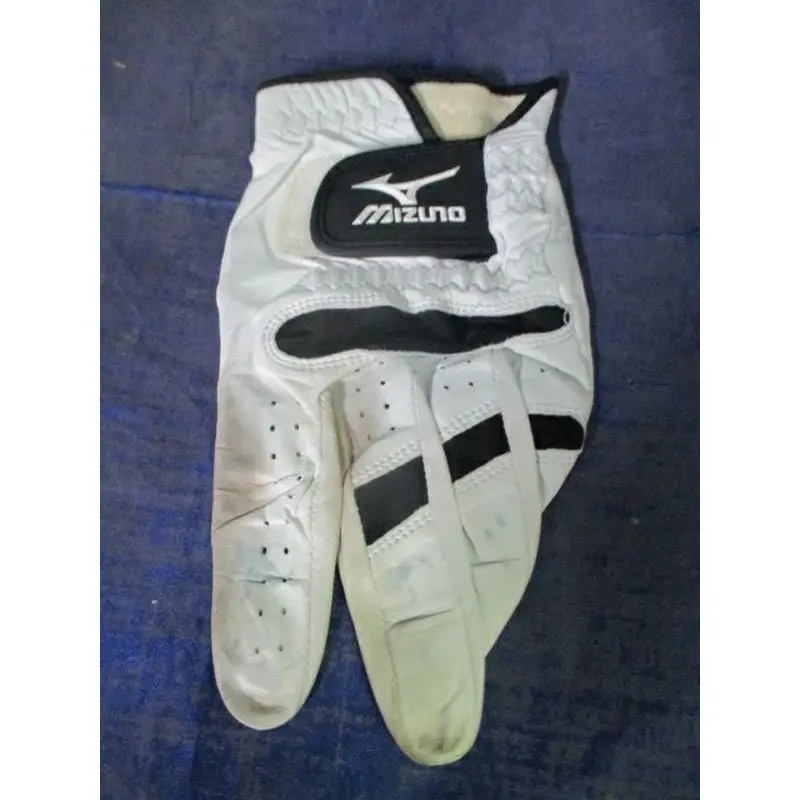 Used Mizuno Golf Glove SIze CS - wear