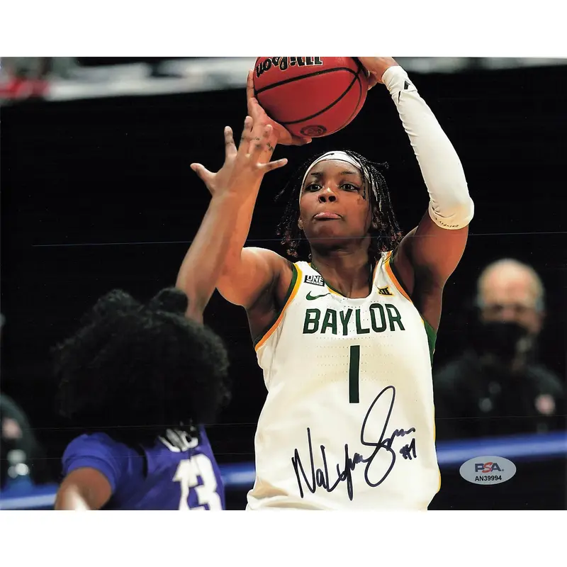 NALYSSA SMITH signed 8x10 photo PSA/DNA Baylor Autographed