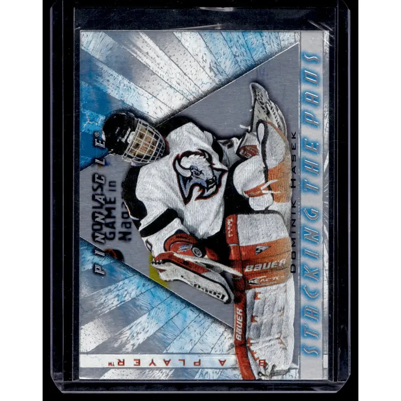 1997-98 Pinnacle Be A Player - Stacking the Pads - Dominik Hasek #2