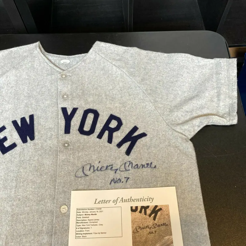 Beautiful Mickey Mantle No. 7 Signed New York Yankees Jersey Huge Sig! JSA COA