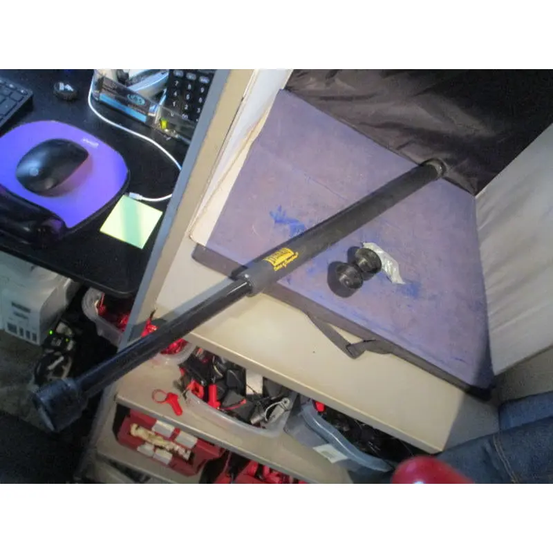 Used Everlast Doorway Pull Up Bar With Brackets