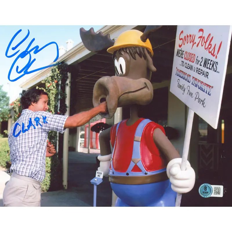 Chevy Chase Vacation "Clark" Authentic Signed 8x10 Photo BAS #1W385706