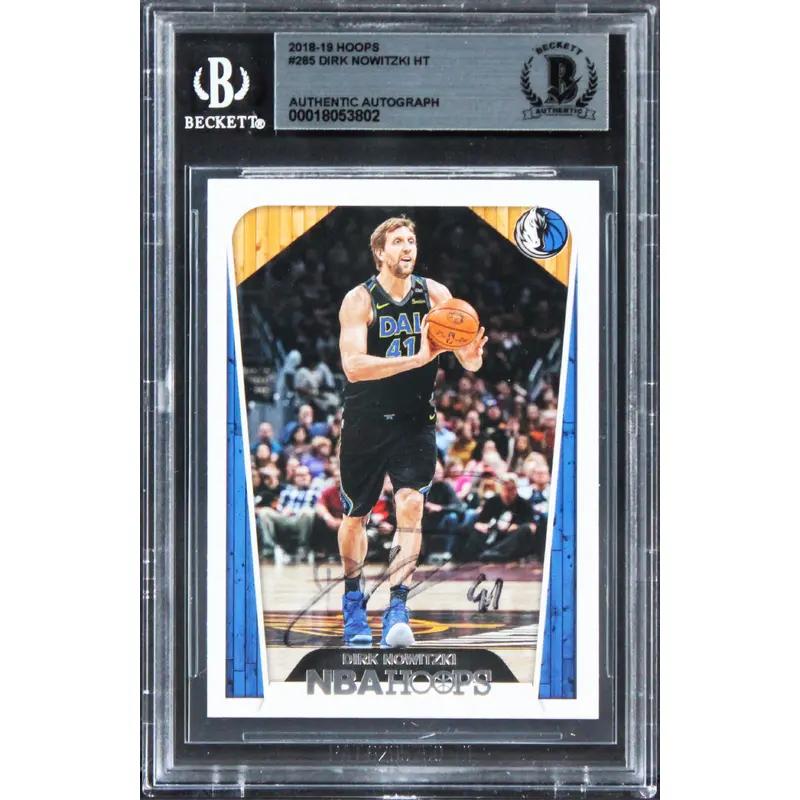 Mavericks Dirk Nowitzki Authentic Signed 2018 Hoops #285 Card BAS Slabbed