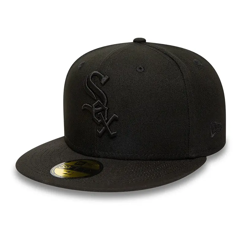 Chicago White Sox MLB Black on Black 59FIFTY Fitted Cap