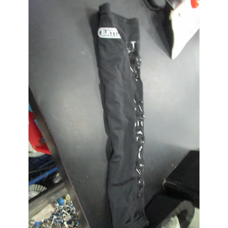 Used Battle Adult L/XL Compression Sleeve