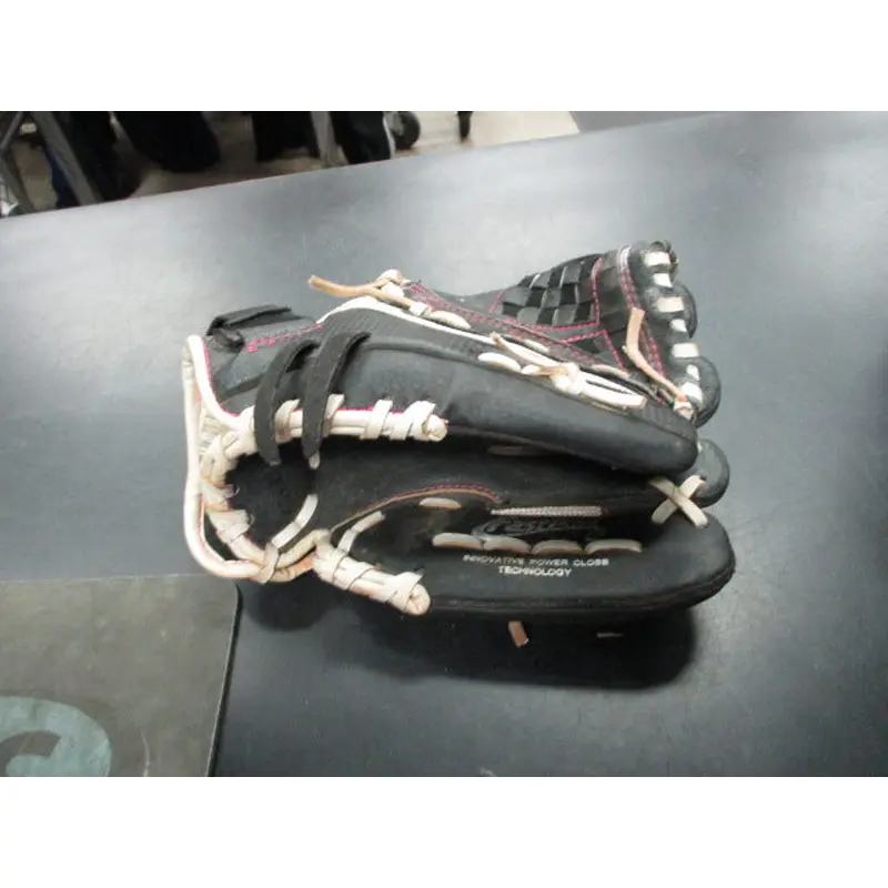 Used Mizunio Prospect Finch Series 11" Softball Glove - RHT