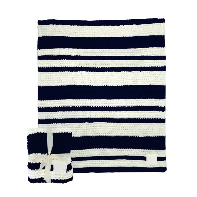 Plain Navy Cable Knit Throw 50x60