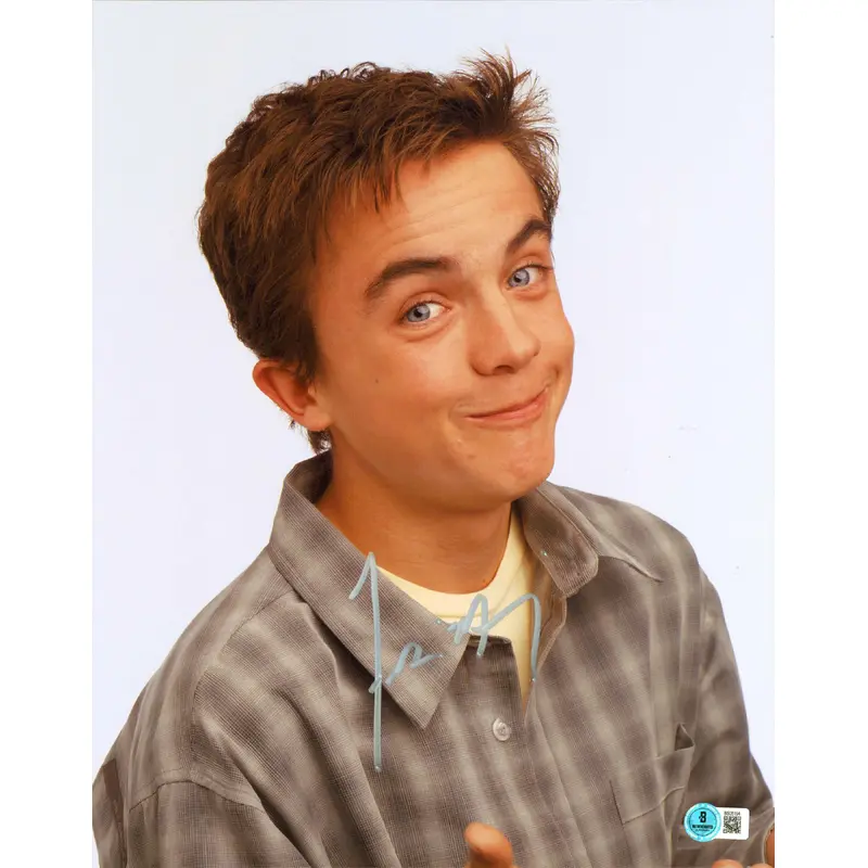 Frankie Muniz Malcom In The Middle Signed 11x14 Vertical Photo BAS #BS05194