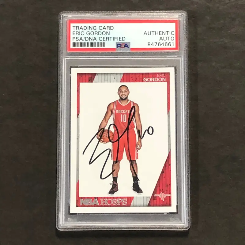 2015-16 Panini NBA Hoops #104 Eric Gordon Signed Card AUTO PSA Slabbed Pelicans