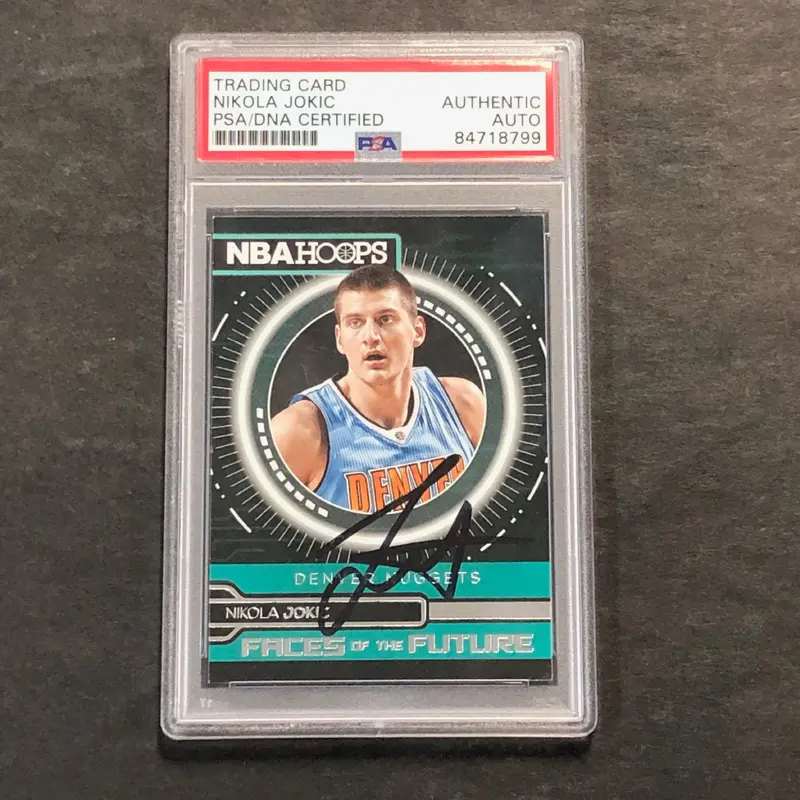 2016-17 NBA Hoops Faces of the Future #12 Nikola Jokic Signed PSA Slabbed Nuggets