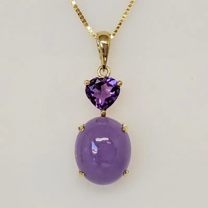 14K PURPLE JADE OVAL 10X12 WITH AMETHYST HEART 6MM ESTATE PENDANT & CHAIN 4.1 GRAMS
