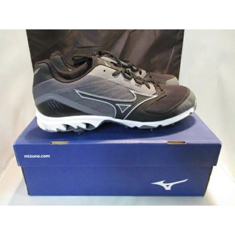 New Mizuno 9-Spike Dominant 2 Metal Baseball Cleats Size 13