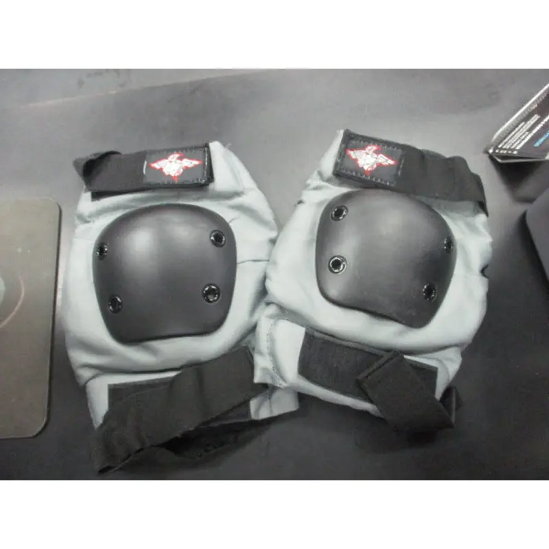 Used Kyptonics Signature Elbow Pads Size Large